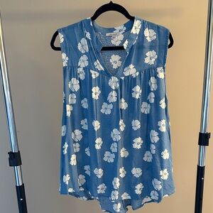 White Birch Blue Floral Sleeveless Blouse
